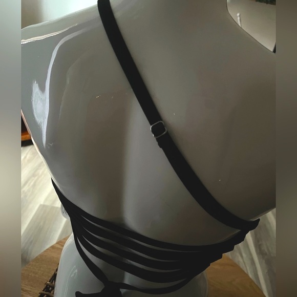 🗝️ Sold -{ Dolls Kill Laced-Up crop top } •S - Picture 2 of 4